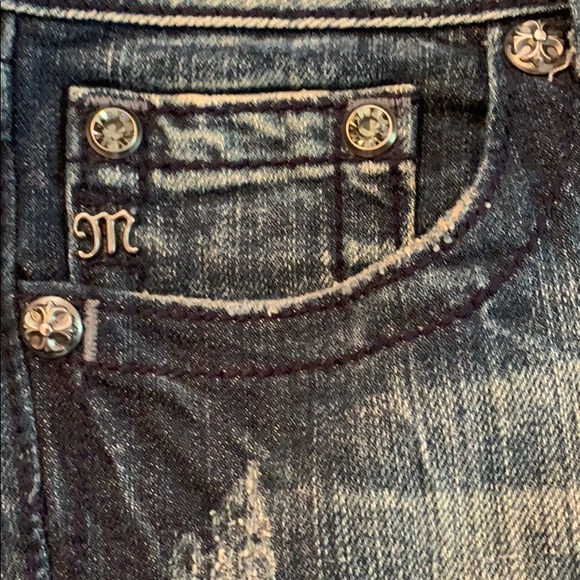 Jeans - Picture 7 of 7